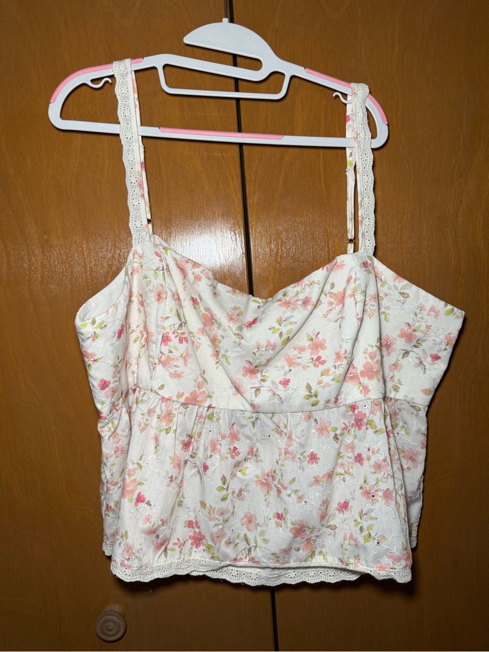 Arula Floral Lace-Trim Cami Tank Top - Pink/White